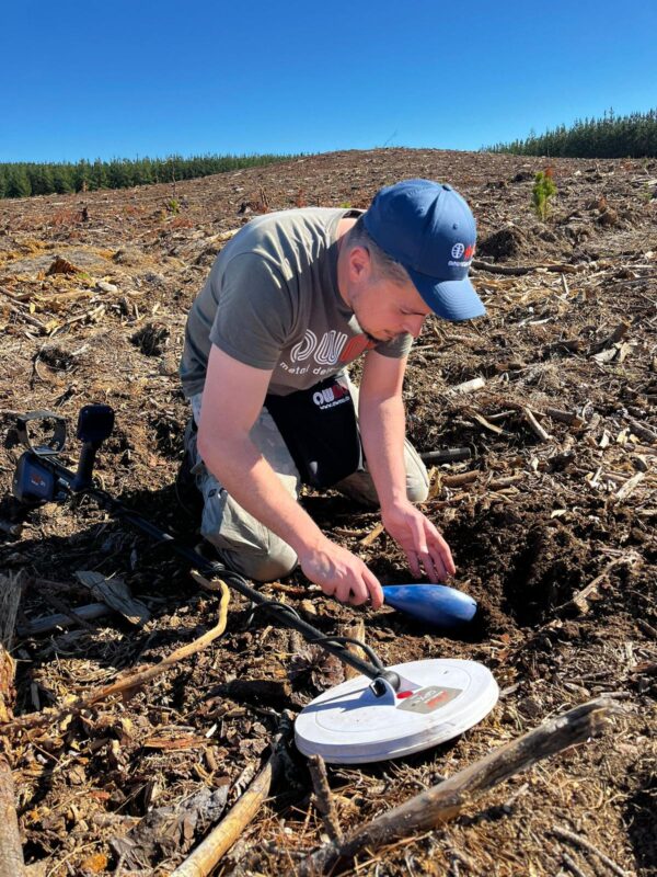 Goldsuche in Australien mit Minelab GPX 6000 Golddetektor